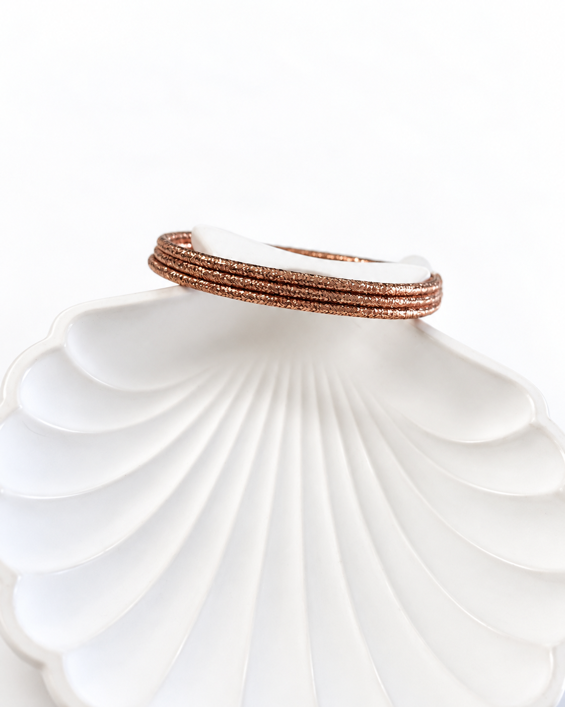 Glimmer Magnetic Necklace