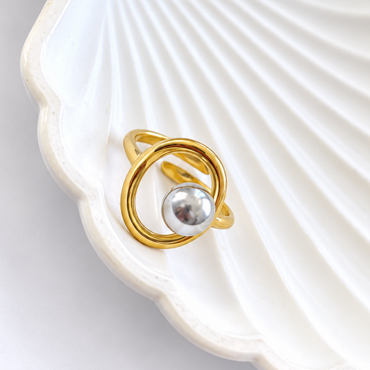 Orbit Ring