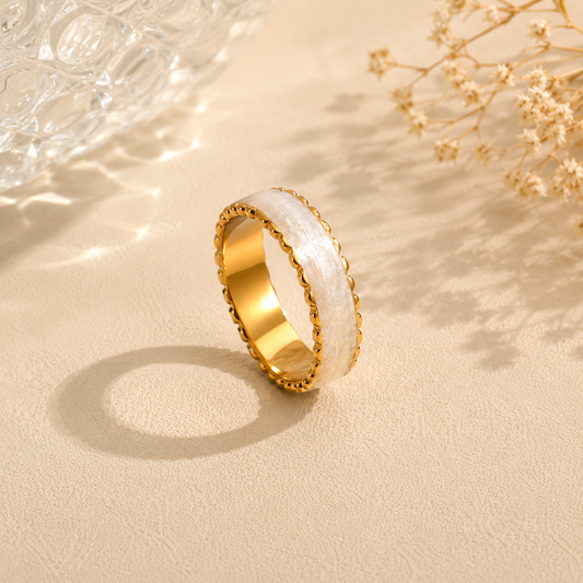 Selene Ring