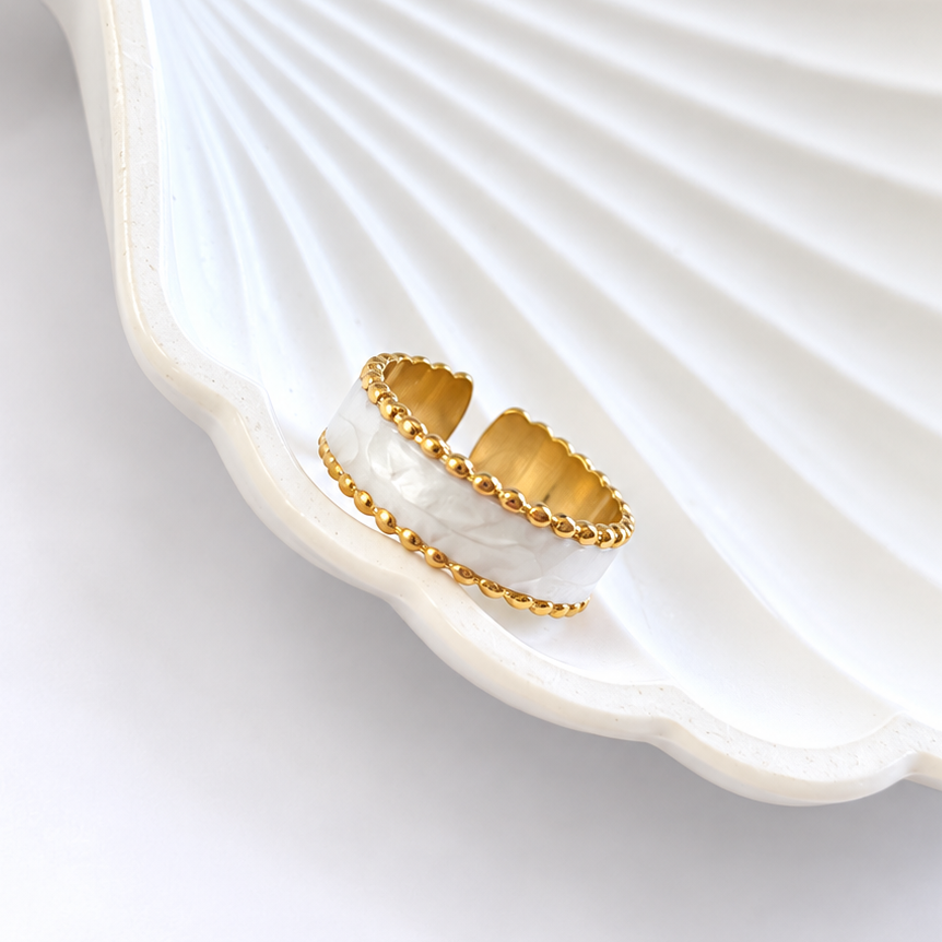Selene Ring