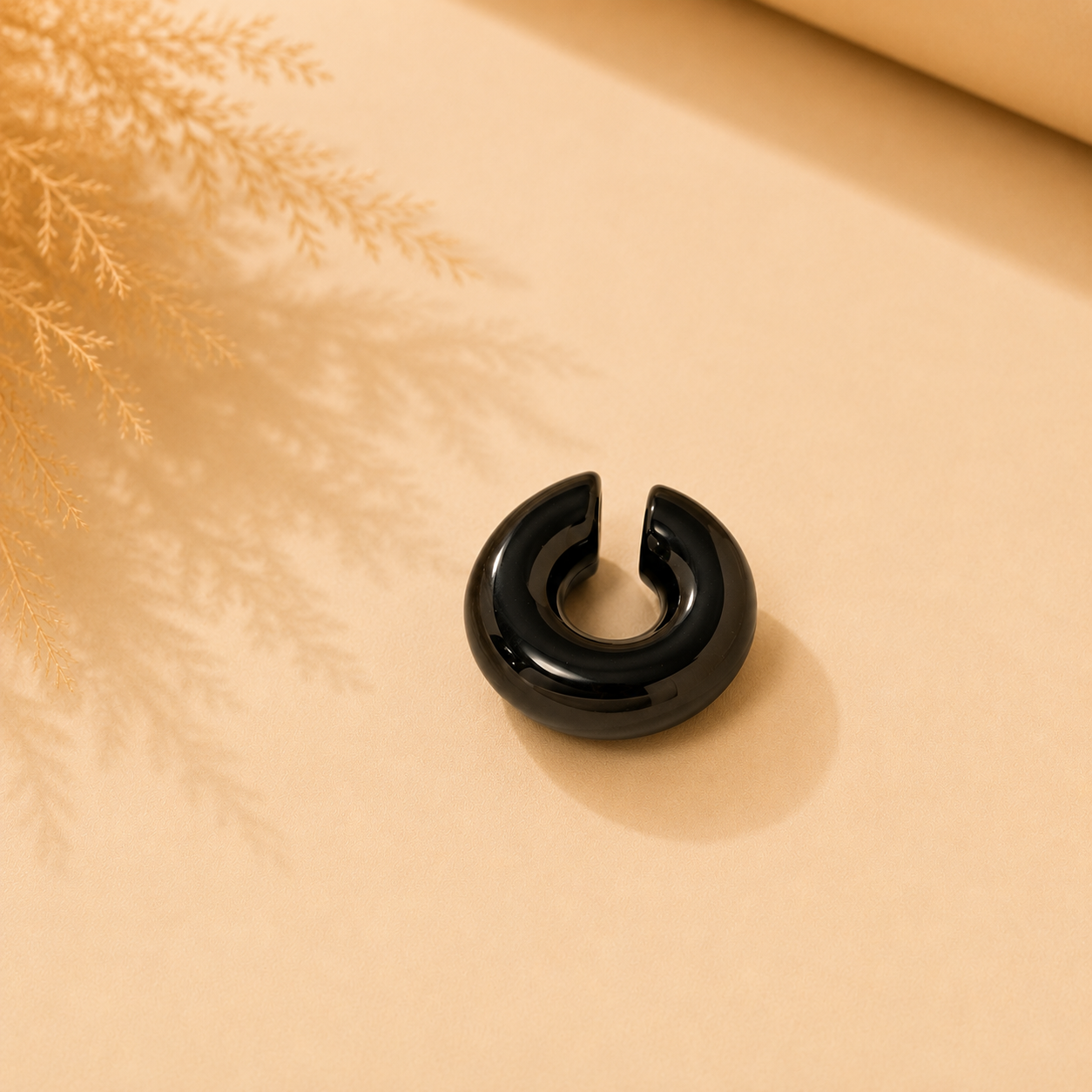 Nox Ear Cuff